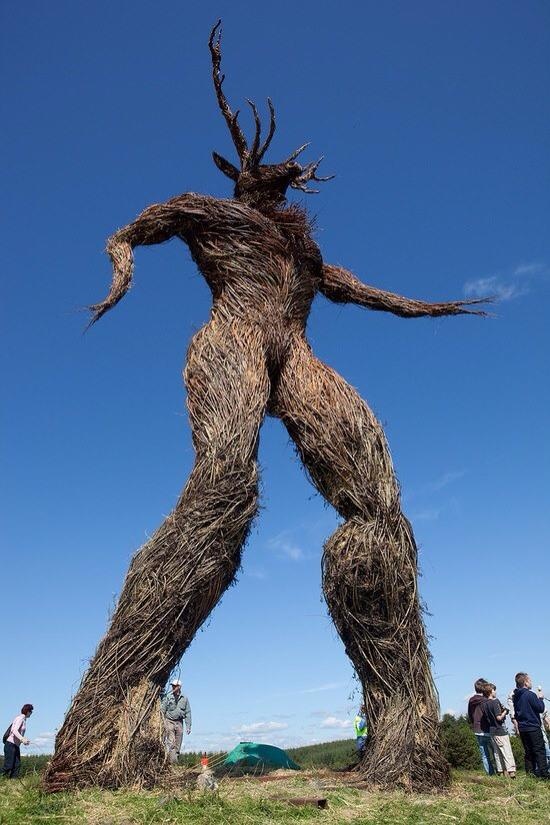 Nome:      bf08534253ca34de80b8360c14b08171--outdoor-sculpture-outdoor-art.jpg
Visitas:     143
Tamanho:  139,3 KB