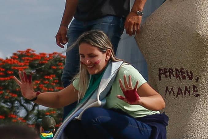 Nome:      images.jpg
Visitas:     45
Tamanho:  34,9 KB
