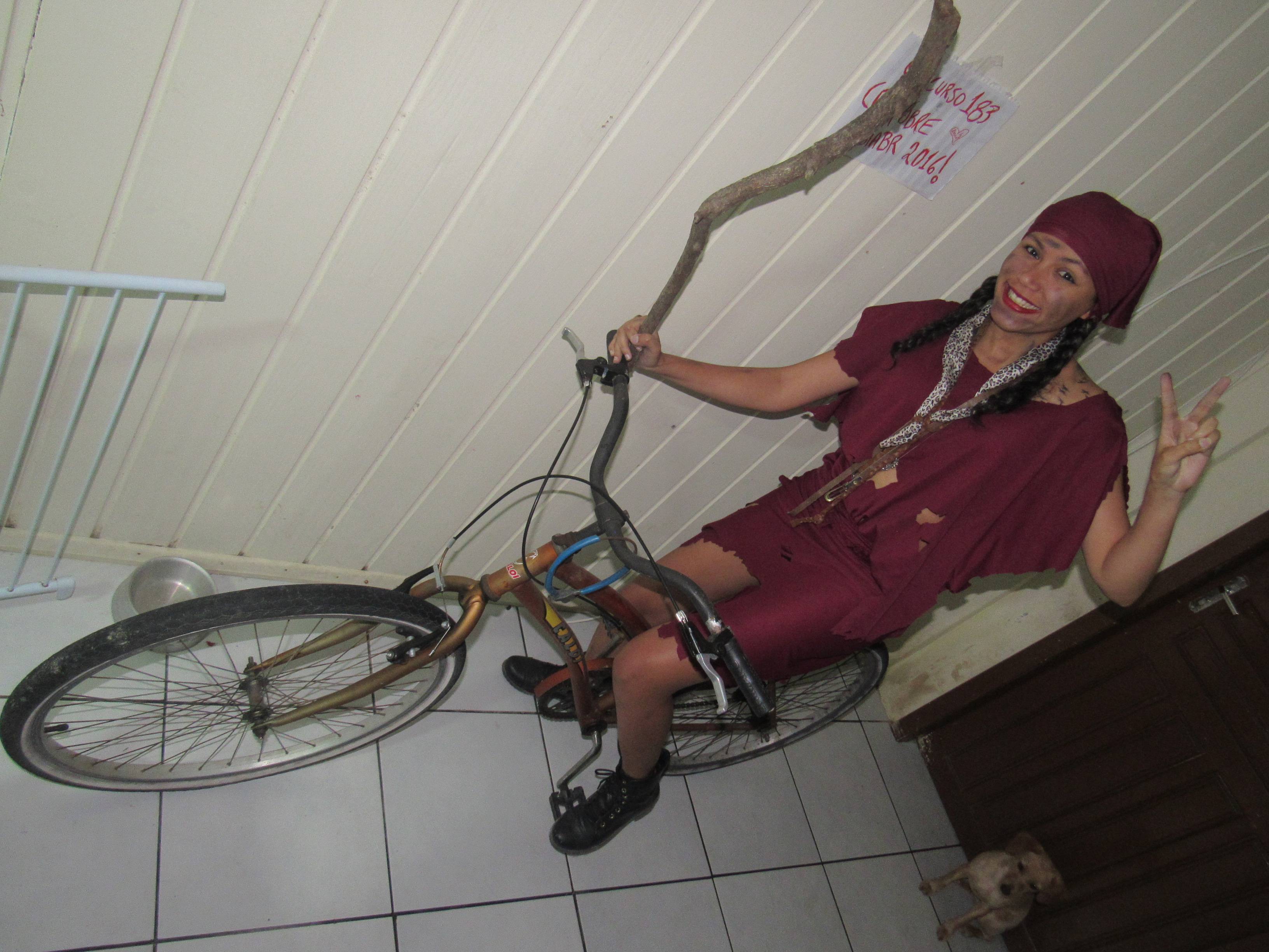 Nome:      BErsuOr.jpg
Visitas:     459
Tamanho:  618,2 KB